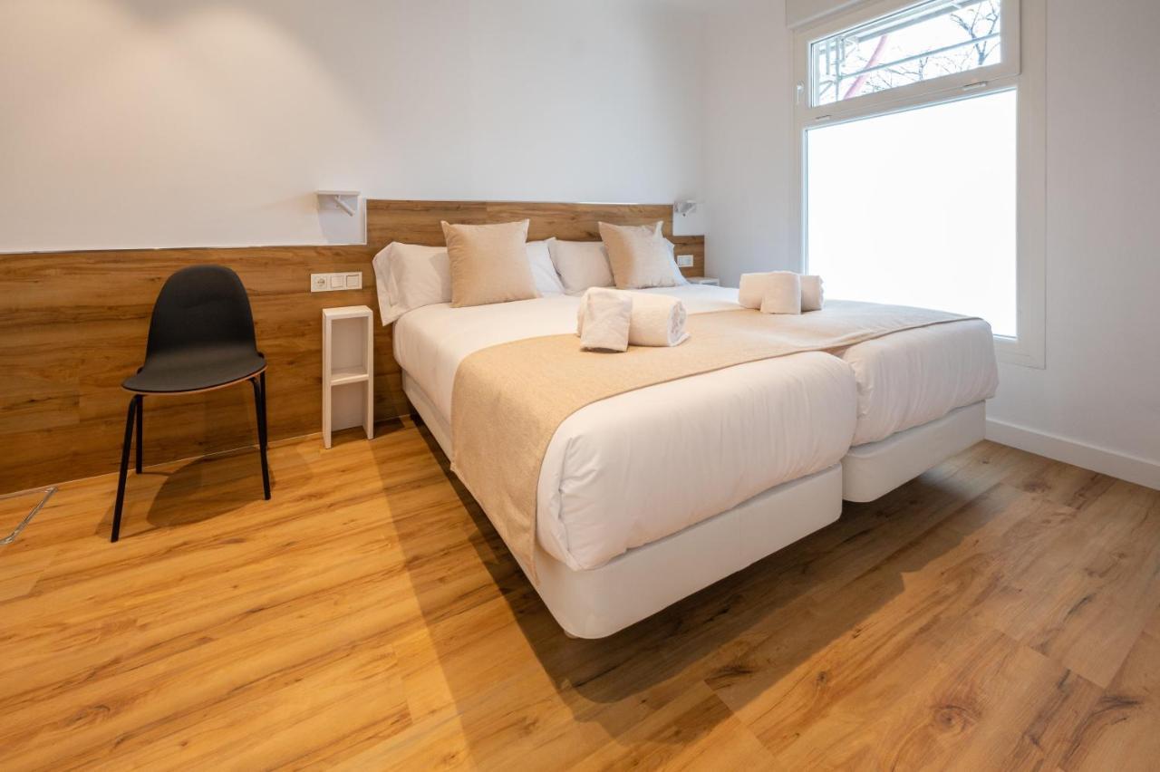 Elegant Rooms Lasarte Ngoại thất bức ảnh