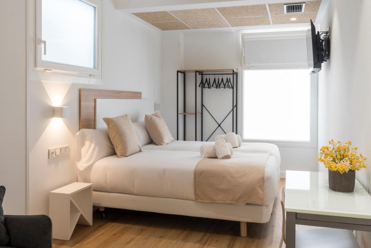 Elegant Rooms Lasarte Ngoại thất bức ảnh